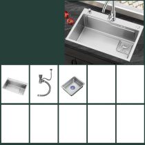 Wastafel met afvoerinstallatie