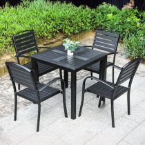 Tafel & 4 Stoelen