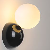 Schwarz