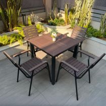 Table & 4 Chairs