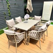 Table & 6 Chairs